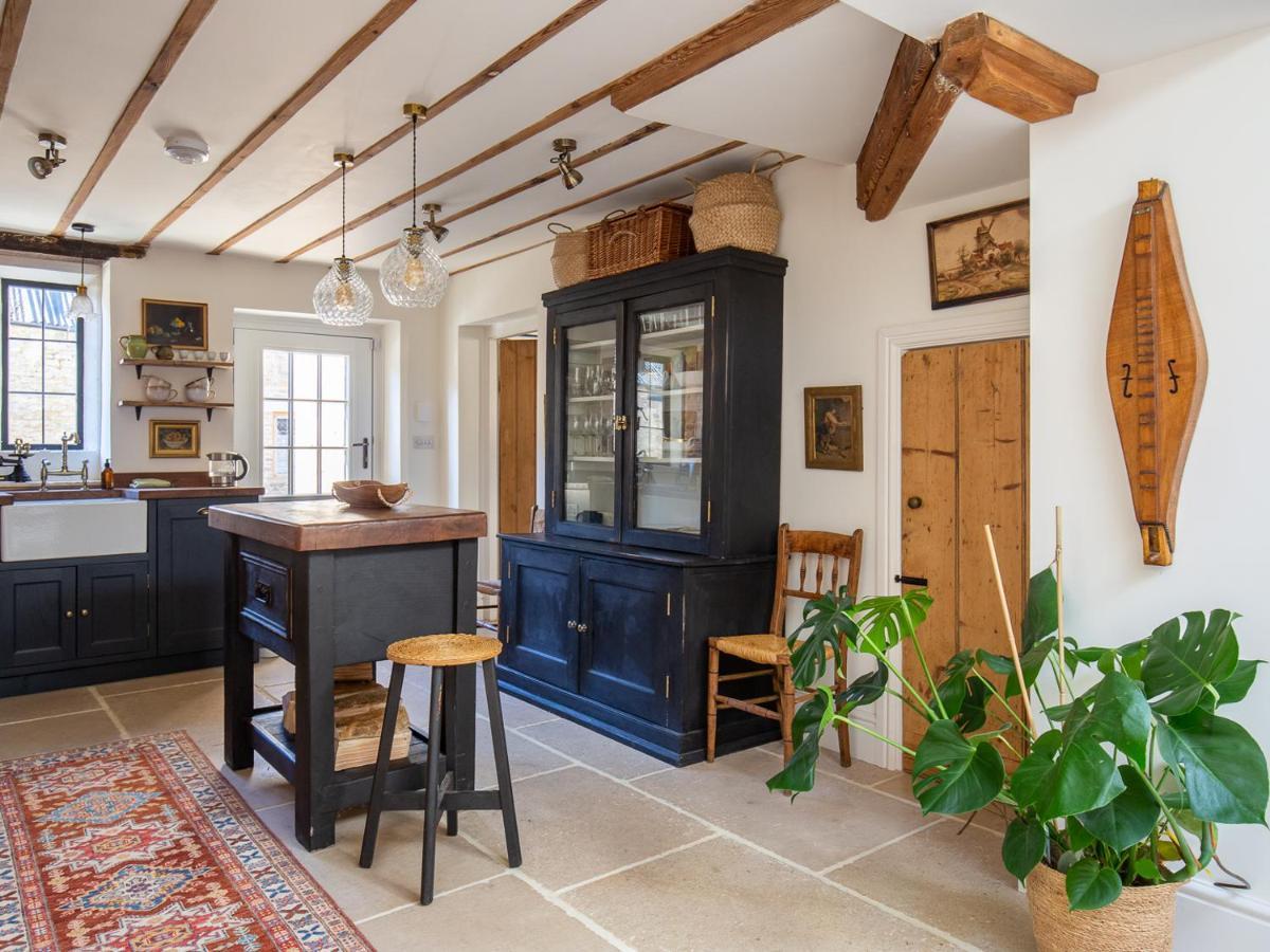 Little Oakley Cottage Sandford St Martin Buitenkant foto