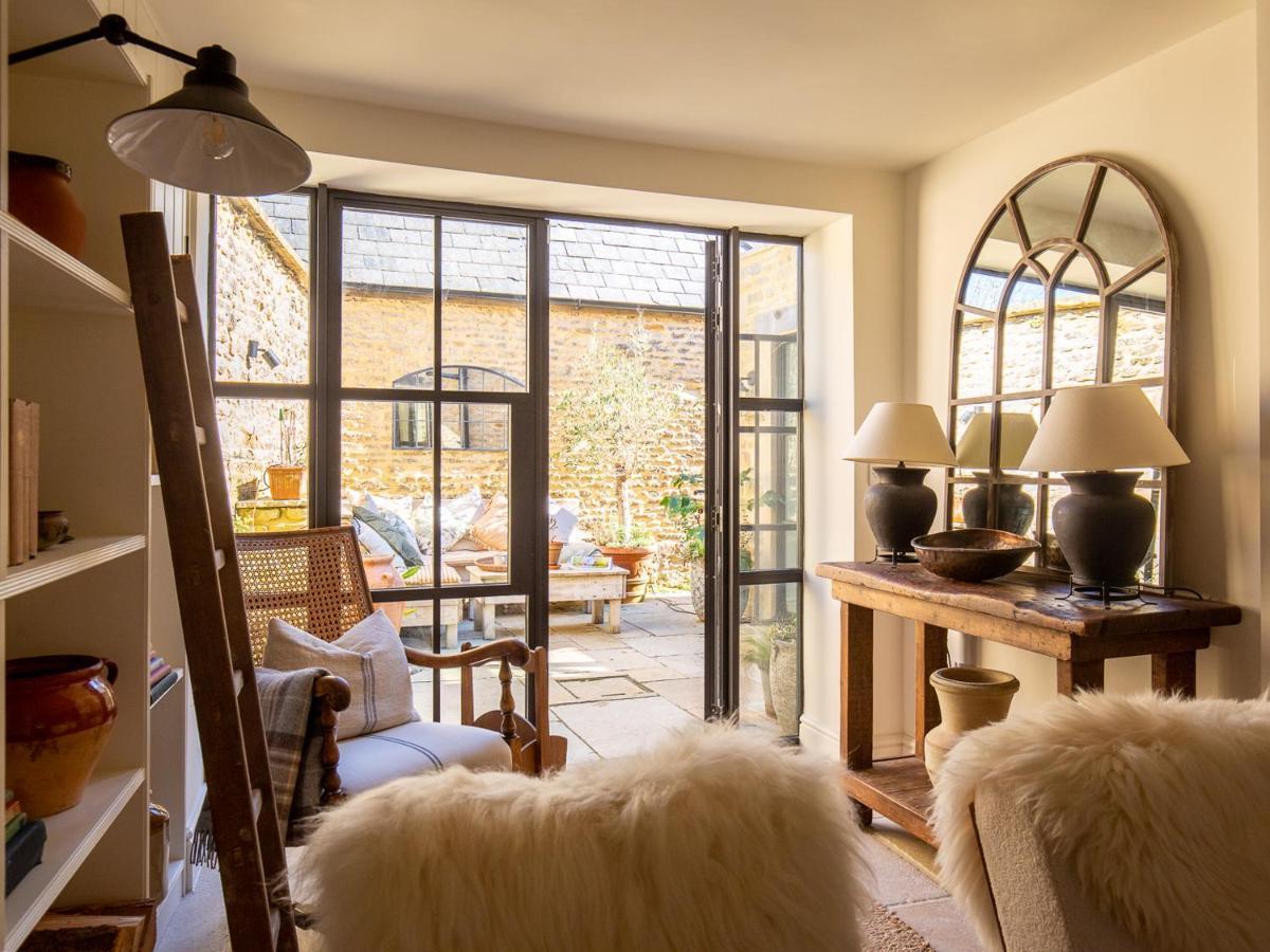 Little Oakley Cottage Sandford St Martin Buitenkant foto